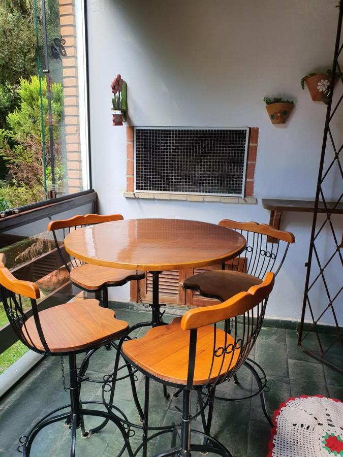 Apartamento Lindo Apto No Centro Capivari - Privado Campos do Jordão