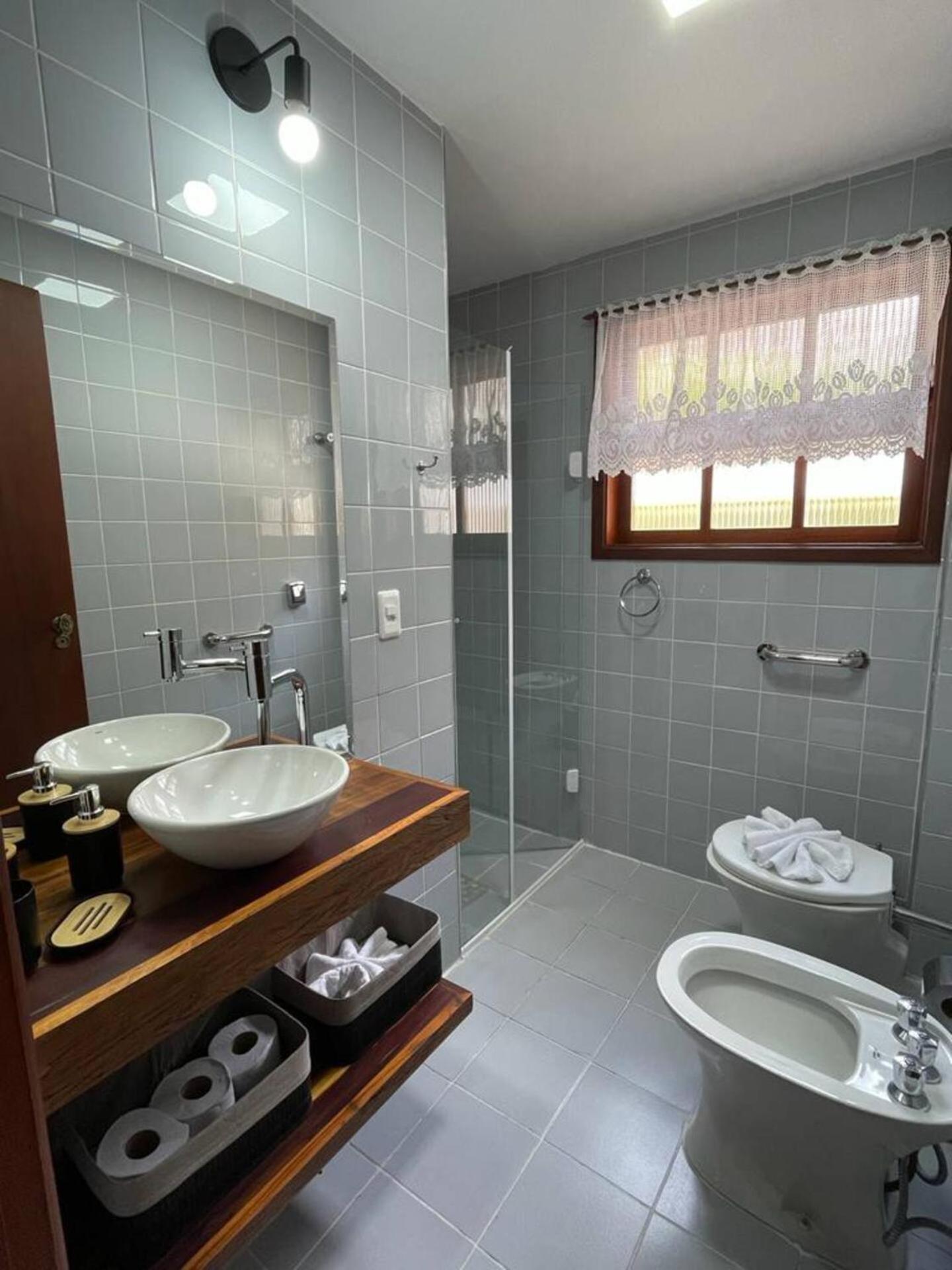 Lindo Apto No Centro Capivari - Privado Apartamento Campos do Jordão